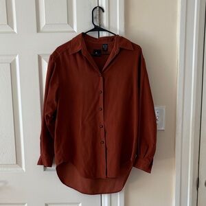 Liz Sport button-down in suede-like rust fabric
